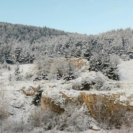 арт мезонет Salem Apartman